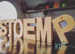 ‘ Stoempkot