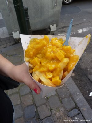 ‘ FRIET FOODTRUCK