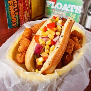 ‘ LUXE HOTDOG FOODTRUCK