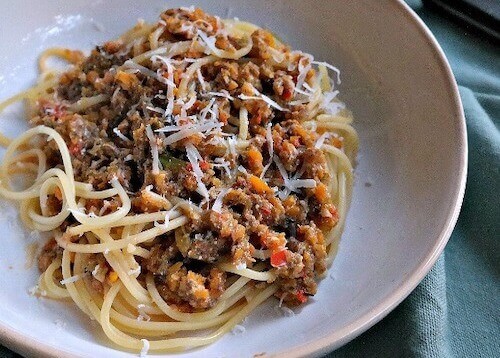 Veggie spaghetti Bolognese