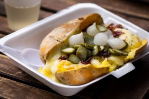 ‘ RACLETTE-FOODTRUCK