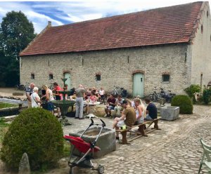 ‘ Steenblockhoeve Feest & Vergaderzaal