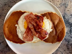 ‘ BRETOENSE PANNENKOEKEN FOODTRUCK