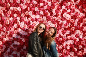 ‘ Bloemenmuur en bloemenboog verhuur – Flower Event