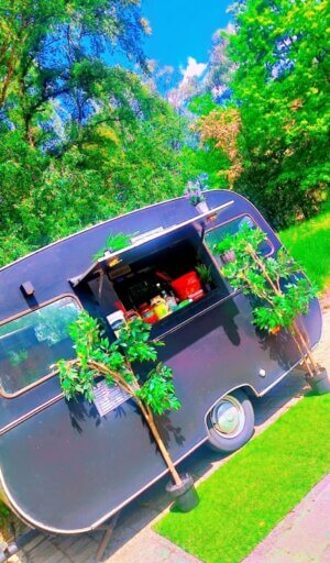DeFoodcar