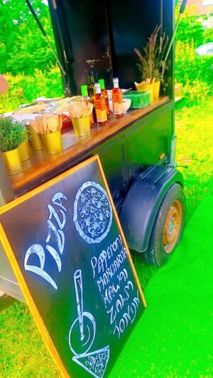 DeFoodcar